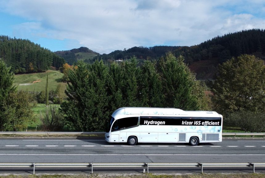 Irizar i6S Efficient Hydrogen coach