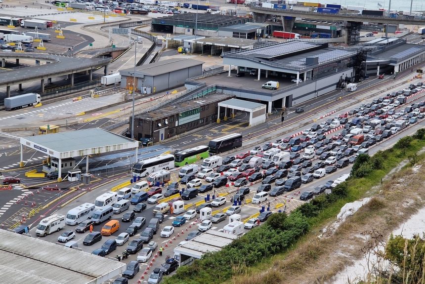 Coach industry concerns about EU Entry Exit System at Dover