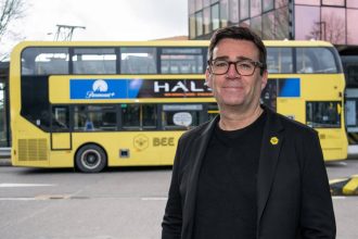 andy burnham bee network (1)