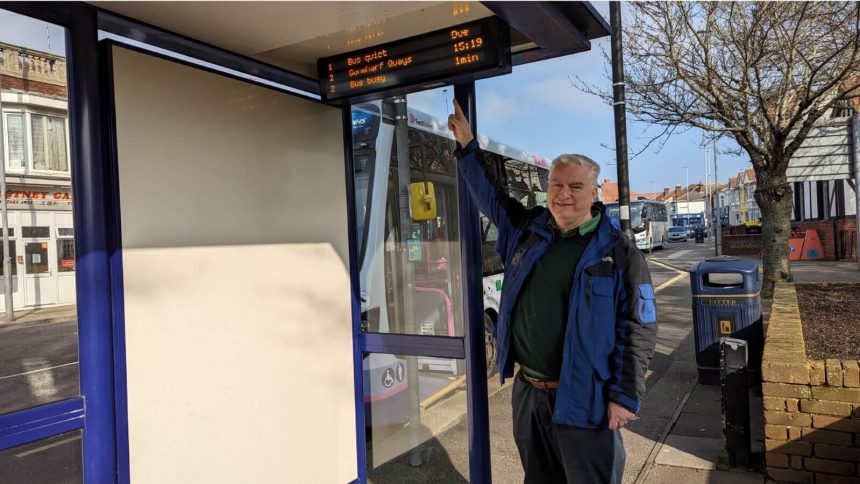 Councillor Vernon-Jackson and Real Time Information Screen (1)