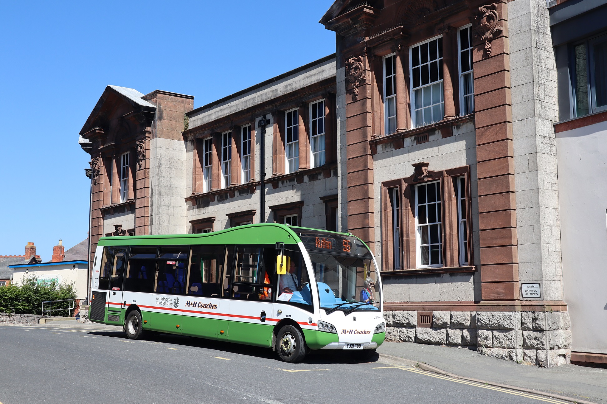 Bus franchising roadmap for Wales published by TfW