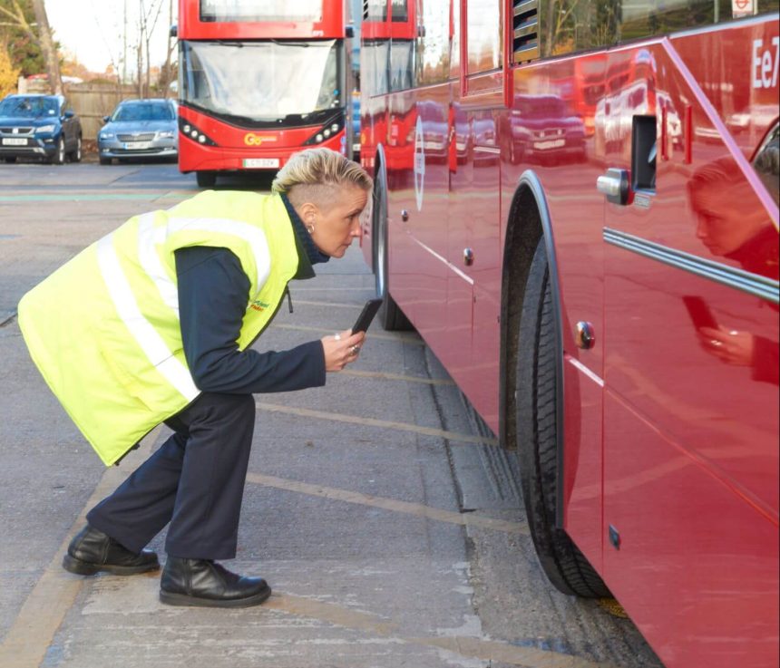 Go-Ahead bus driver using Tranzaura app for vehicle checks (1)