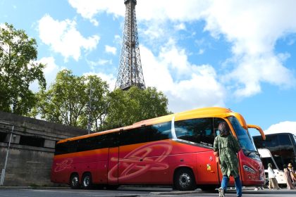 Paris coach parking remains normal during Pass Autocar suspension