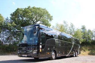 roberts travel name coach Mercedes-Bebz tourismo