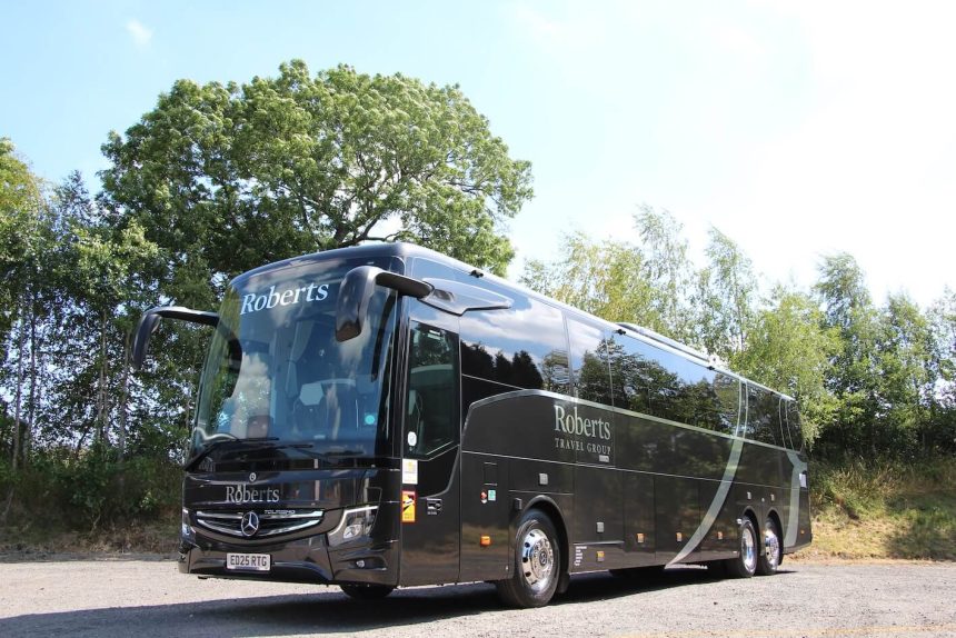 roberts travel name coach Mercedes-Bebz tourismo