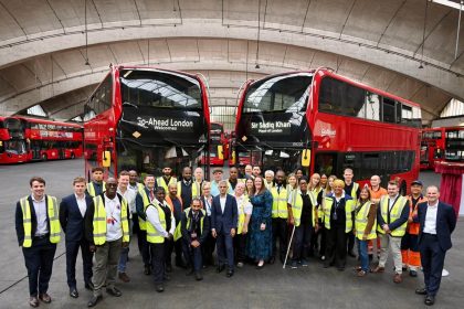 Mayor opens Go-Ahead London's new Operations Control Centre