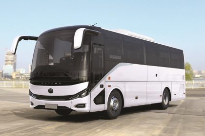 Next generation Yutong TC9 midicoach