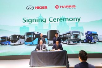 Harris Bus and Coach UK signs 10 year agreement with Higer Bus