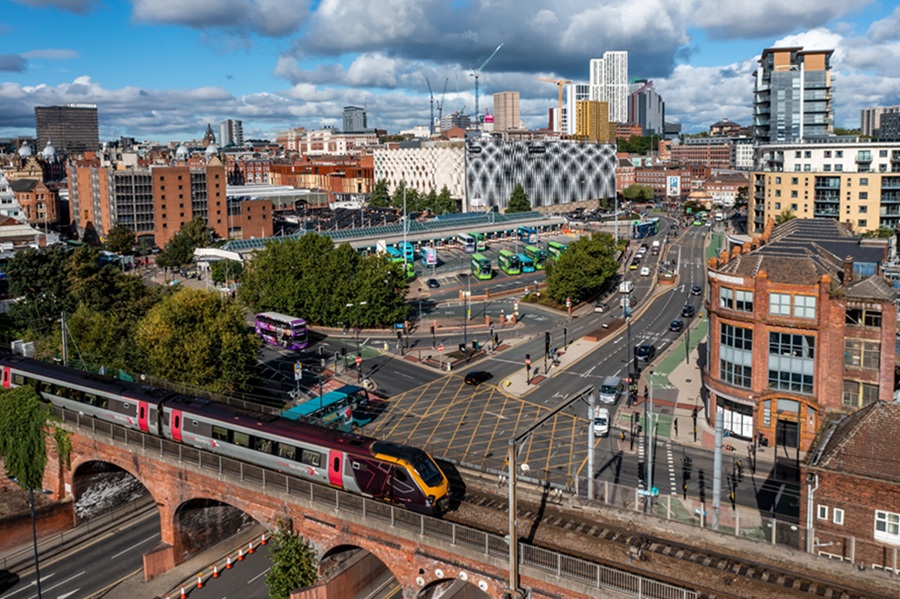 Bus franchising direct award power is key to incumbent SME operators