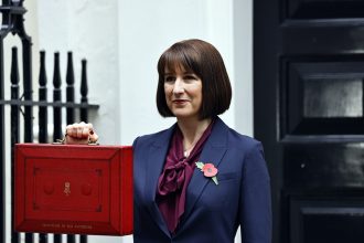 Autumn budget looks set to be tricky for coach and bus industry