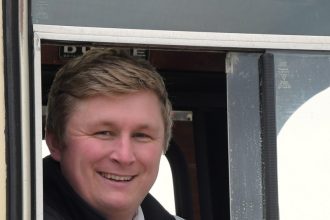 Dan's Coach Travel