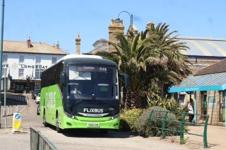 First Bus to expand partnership with FlixBus UK