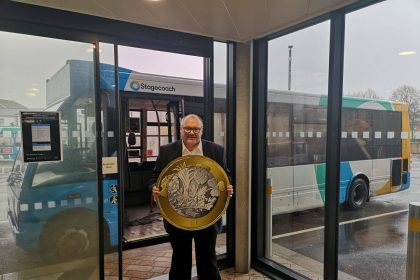Welsh Labour's £2 bus fare pledge backed by Bus Users UK