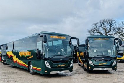 Applegates Coaches takes its MOBIpeople Explorer fleet to five