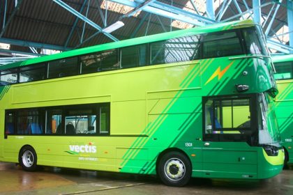 Southern Vectis StreetDeck Electroliner electric bus fleet debuts