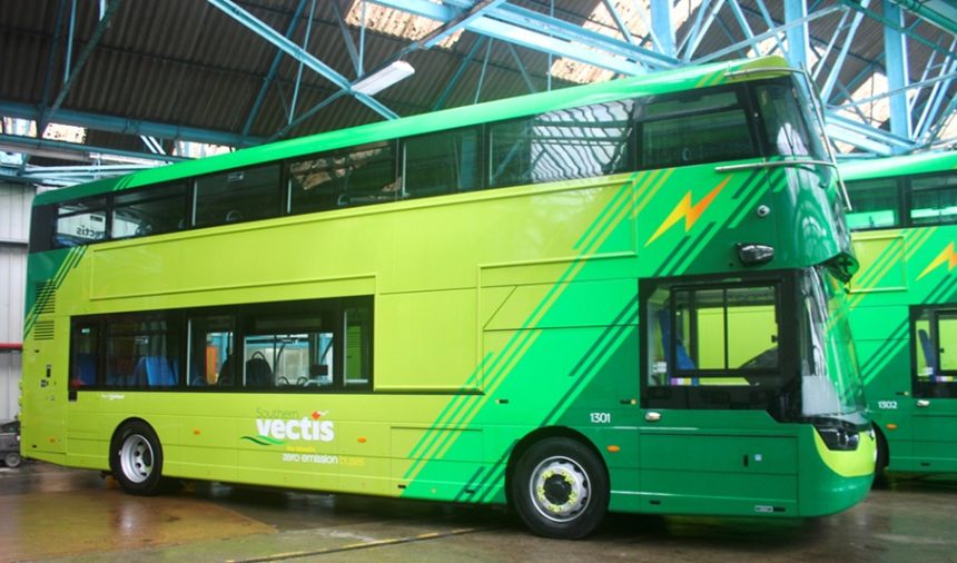 Southern Vectis StreetDeck Electroliner electric bus fleet debuts