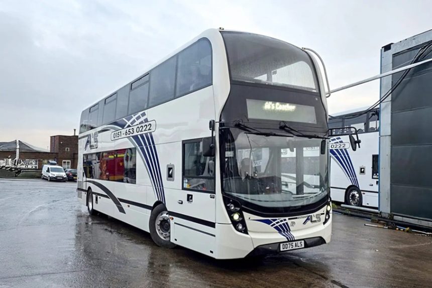 Al's Coaches welcomes a further Alexander Dennis Enviro400