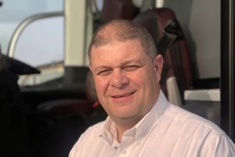 Longstanding coach industry member Mark Jordan has been promoted to Operations and Aftersales Director by Irizar UK