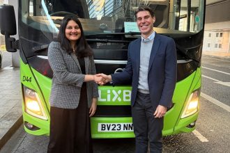 FlixBus UK incoming Managing Director Shamil Maindiratta and former MD Andreas Schorling