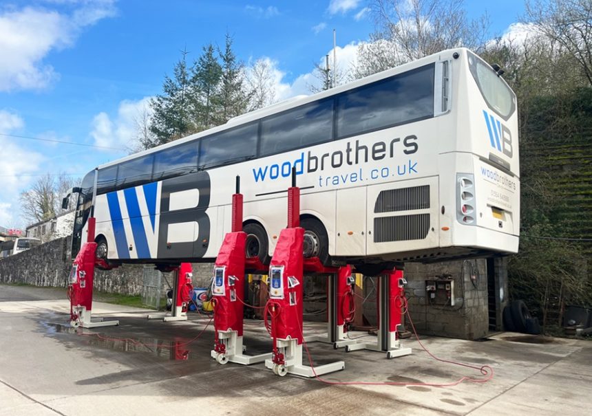 Wood Brothers Travel takes Stertil-Koni vehicle column lifts