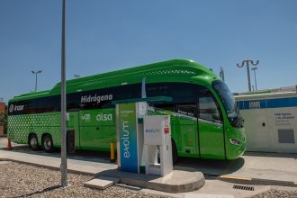 Second-generation Irizar hydrogen coach set for trials with Alsa
