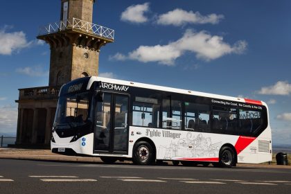 Young people in coach and bus: let them get stuck into a career