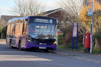 Carousel Buses offers £4,000 bonus ahead of recruitment day