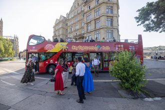 City Sightseeing marks Bath return built on 50/50 with First Bus