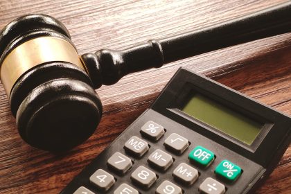 DSM Travel ordered to pay costs after O-Licence application withdrawn