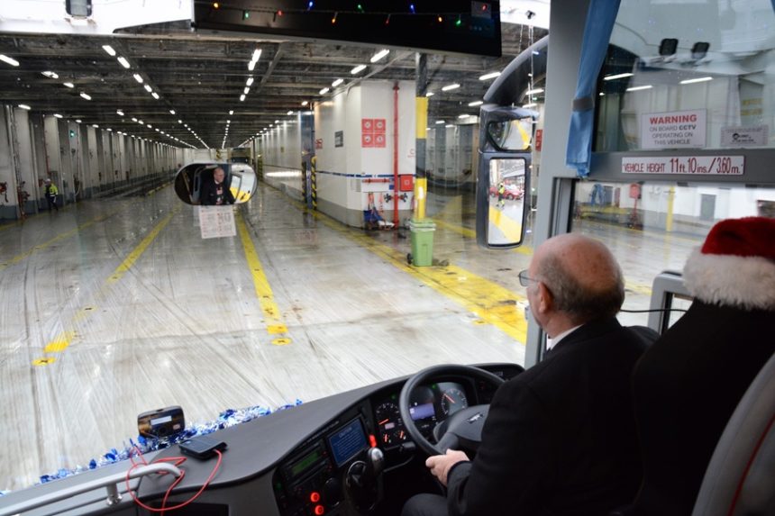 Entry/Exit System: not designed with coach passage in mind