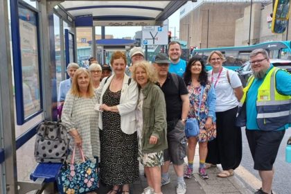arriva Southend Friendship Bus cropped (2)